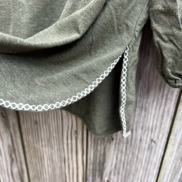 MAX STUDIO Green Long Sleeve w White Stitching Women’s XL - Picture 10 of 10